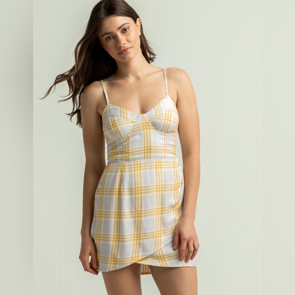 RVCA First Class Dress - size M - Picture 2 of 15